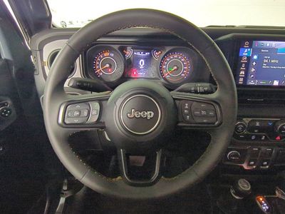 2024 Jeep Wrangler - Photo 17