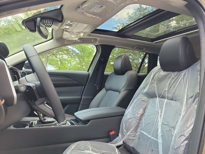 2026 Mazda CX-50 - Photo 18