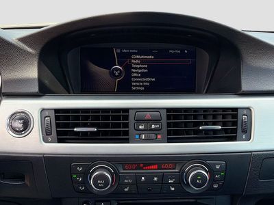 2013 BMW 3 Series - Photo 27