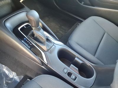 2025 Toyota Corolla - Photo 19