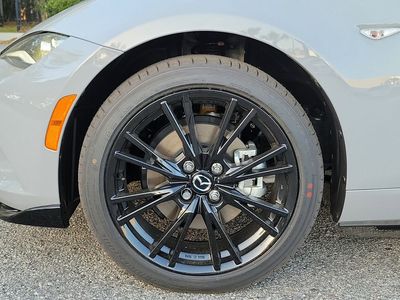 2026 Mazda MX-5 Miata - Photo 7