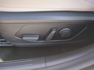 2024 Hyundai Elantra - Photo 21