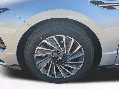 2026 Hyundai SONATA HYBRID - Photo 11