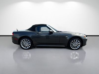 2019 FIAT 124 Spider - Photo 2