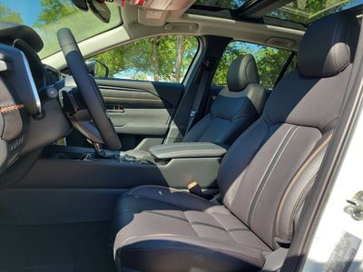 2026 Mazda CX-50 - Photo 18
