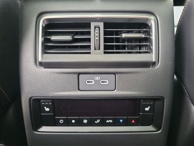 2026 Mazda CX-90 - Photo 16