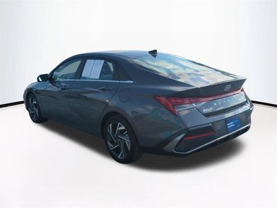 2024 Hyundai Elantra - Photo 7