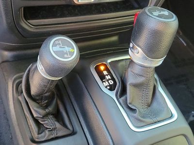 2021 Jeep Wrangler - Photo 33