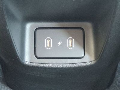 2024 Hyundai Elantra - Photo 15