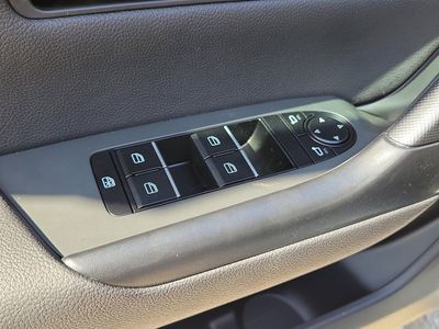 2026 Mazda CX-50 - Photo 19