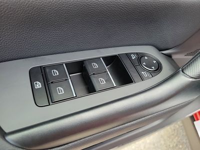 2026 Mazda CX-50 - Photo 20