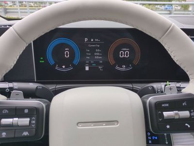 2026 Hyundai SANTA FE HYBRID — photo 32 view