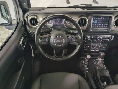 2019 Jeep Wrangler - Photo 19