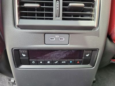 2026 Mazda CX-70 - Photo 15