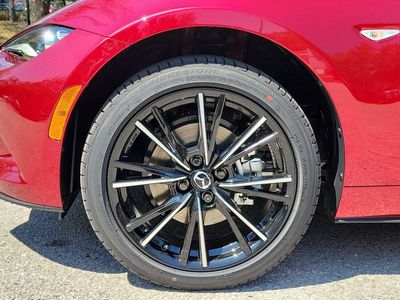 2026 Mazda MX-5 Miata - Photo 7