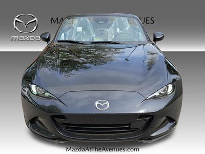 2026 Mazda MX-5 Miata - Photo 11