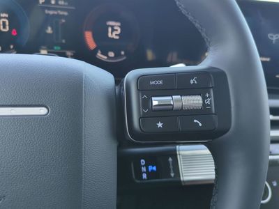 2026 Hyundai SANTA FE HYBRID — photo 33 view