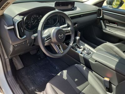 2026 Mazda CX-50 - Photo 16