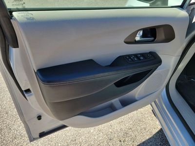 2022 Chrysler Voyager - Photo 19