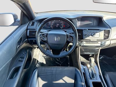 2017 Honda Accord - Photo 16