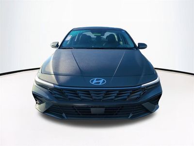 2026 Hyundai ELANTRA - Photo 3