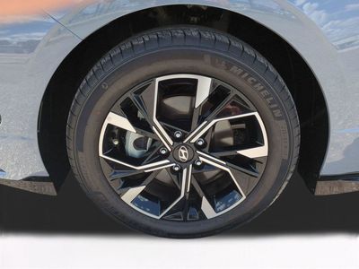 2024 Hyundai Sonata - Photo 11