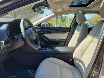 2026 Mazda Mazda3 - Photo 4