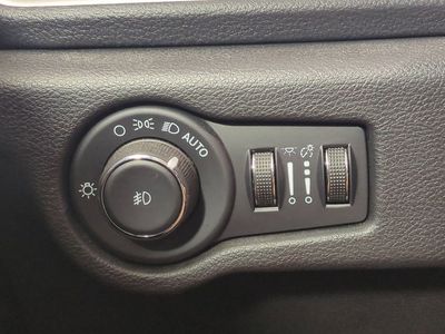 2023 Chrysler Pacifica - Photo 30