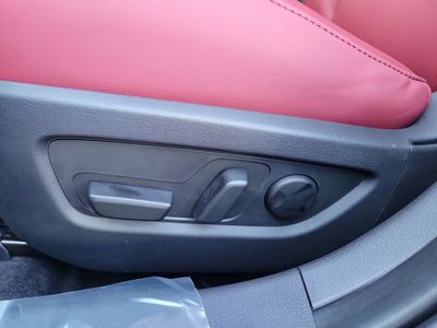 2026 Mazda CX-30 - Photo 17