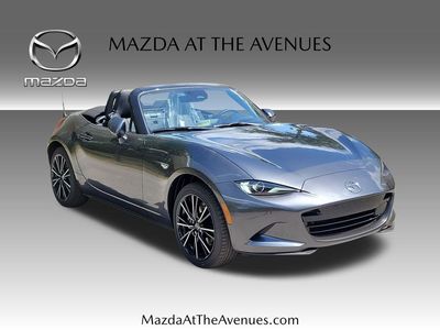 2026 Mazda MX-5 Miata - Photo 4
