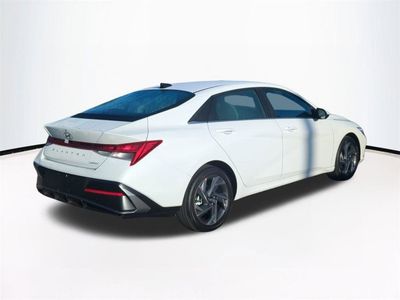 2026 Hyundai ELANTRA - Photo 5