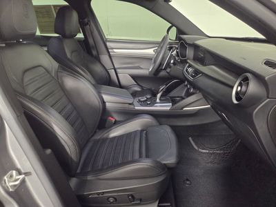 2019 Alfa Romeo Stelvio - Photo 29