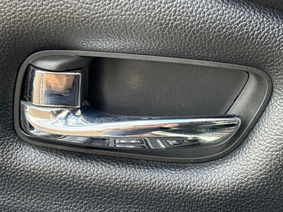 2018 Nissan Titan - Photo 7
