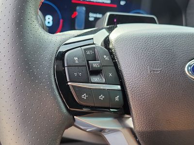 2025 Ford Explorer - Photo 25