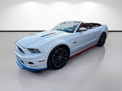 2013 Ford Mustang - Photo 25
