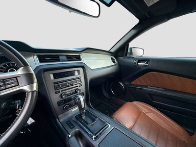 2013 Ford Mustang - Photo 26