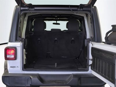 2019 Jeep Wrangler - Photo 14