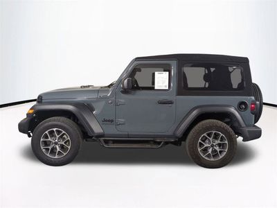 2024 Jeep Wrangler - Photo 8