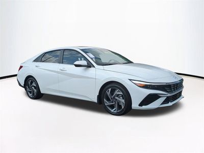 2026 Hyundai ELANTRA - Photo 2