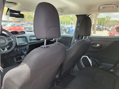 2019 Jeep Renegade - Photo 11