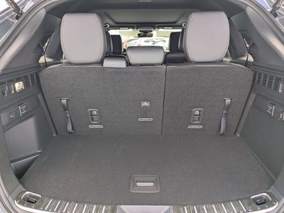 2026 Mazda CX-90 PHEV - Photo 12