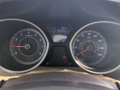 2013 Hyundai Elantra - Photo 33