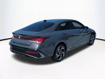 2026 Hyundai ELANTRA - Photo 5