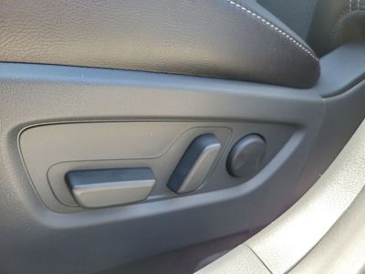 2026 Mazda CX-50 - Photo 18