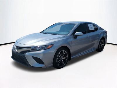 2019 Toyota Camry - Photo 9