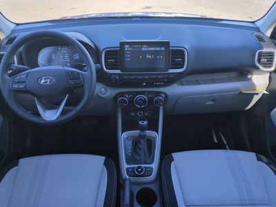 2026 Hyundai VENUE - Photo 17