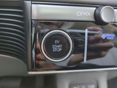 2026 Hyundai IONIQ 5 - Photo 39