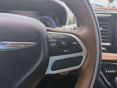 2017 Chrysler Pacifica - Photo 34