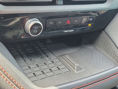 2025 Ford Explorer - Photo 31