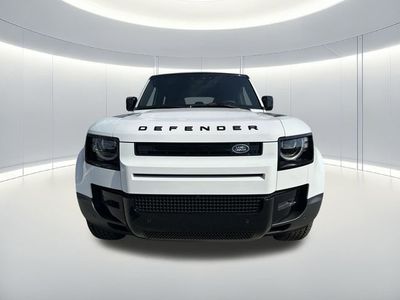 2026 Land Rover Defender 110 - Photo 8